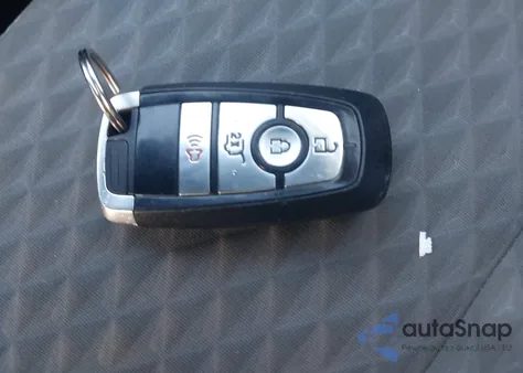 2021 Ford Escape Se z USA, uszkodzony, nr VIN 1FMCU0G63MUA49506